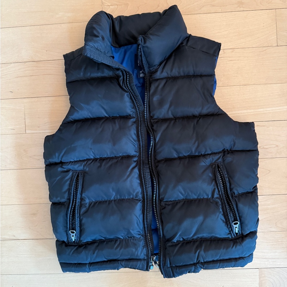 Gap Black and Blue Puffer Vest - 6/7